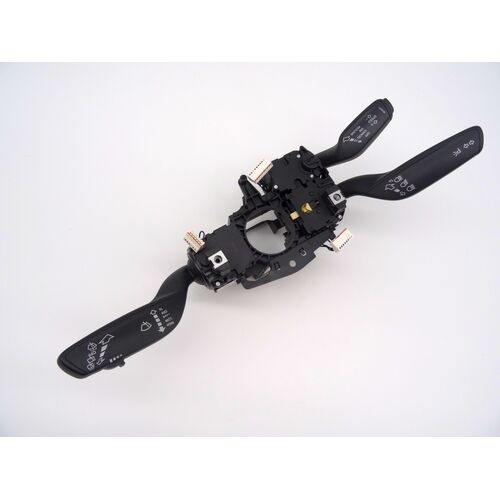 VW Interruptor de la columna de dirección Señal de giro Limpiaparabrisas Control de crucero 8V0953521B